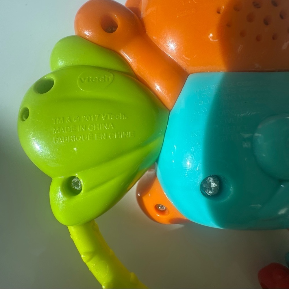 Vtech monkey rattle - Picture 3 of 3